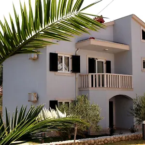  Apartment Rab